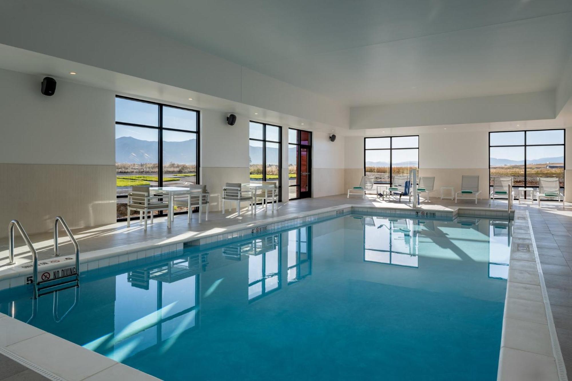 Even Hotel Bozeman Yellowstone Intl Arpt By Ihg Белгрейд Экстерьер фото